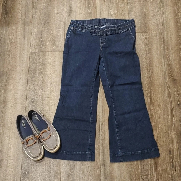 GAP Denim - Gap Maternity Crop Jean